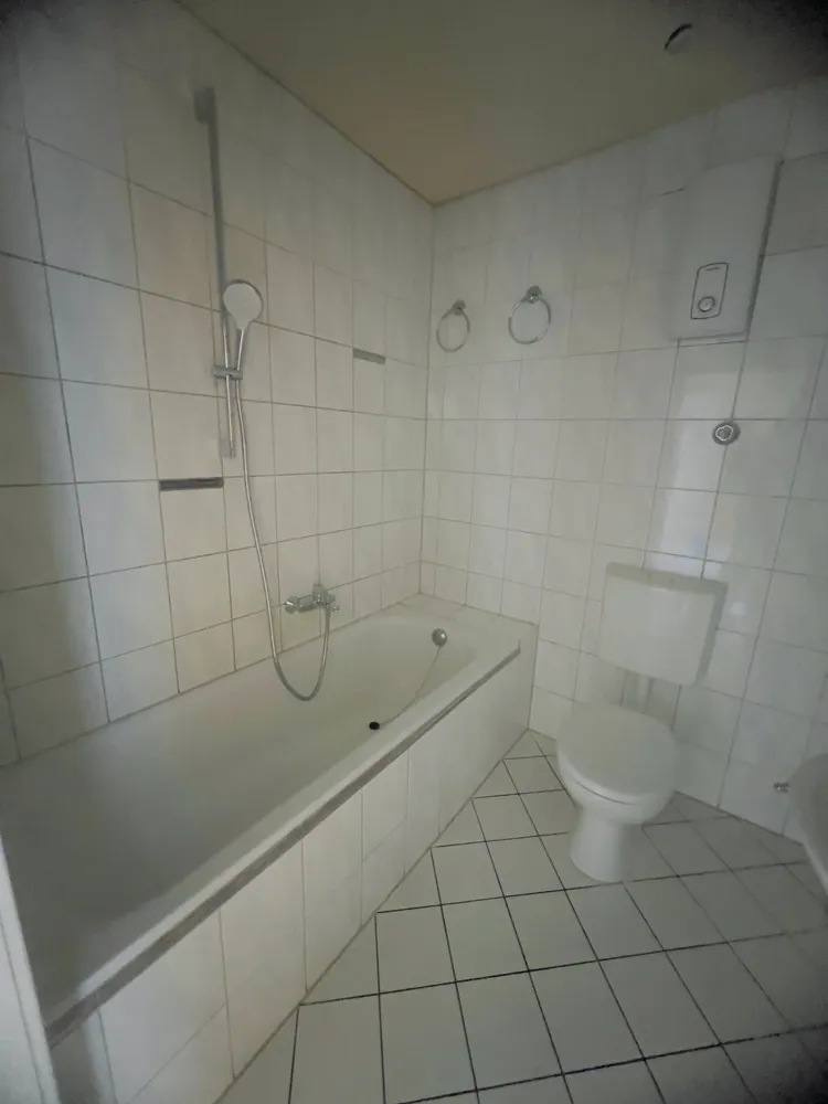 4 Zimmer Wohnung mit 75 m² in Duisburg – Bild 5