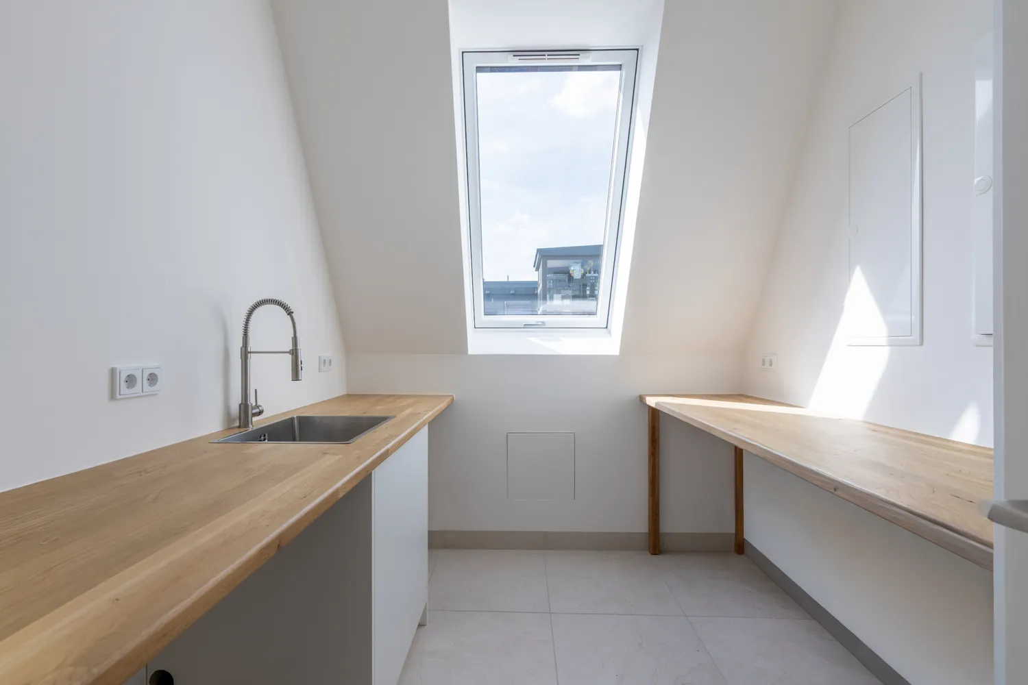 3 Zimmer Wohnung mit 188 m² in Berlin – Bild 4