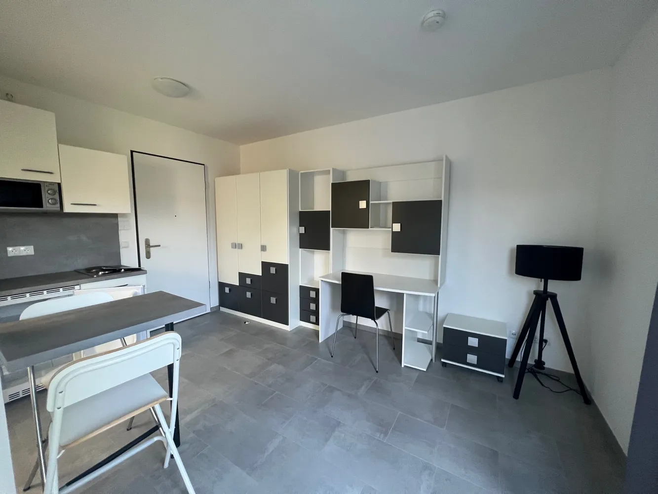1 Zimmer Wohnung mit 15 m² in Bonn – Bild 2