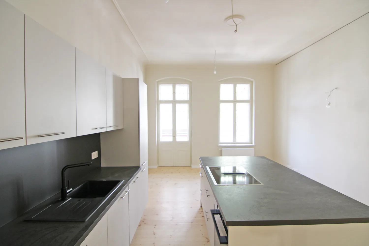5 Zimmer Wohnung mit 161 m² in Berlin – Bild 2