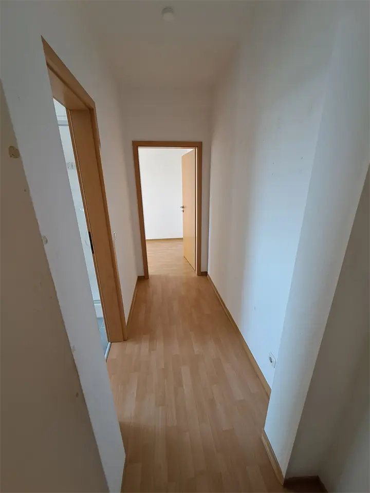 2 Zimmer Wohnung mit 54 m² in Bitterfeld-Wolfen – Bild 3