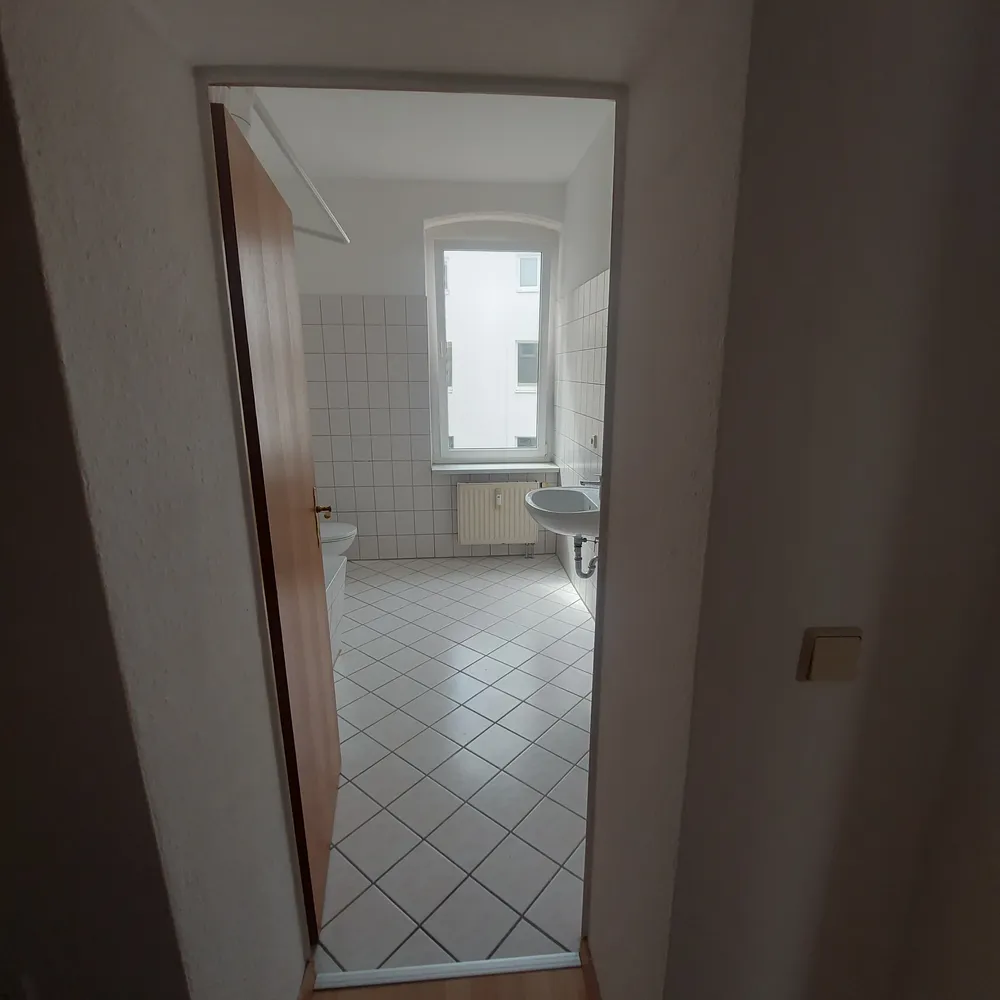 2 Zimmer Wohnung mit 41 m² in Halle (Saale) – Bild 8