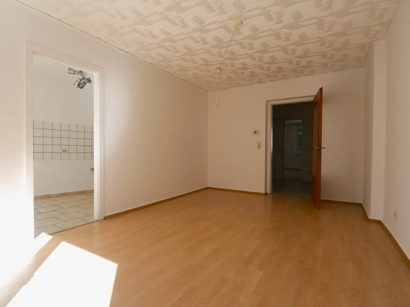 3 Zimmer Wohnung mit 76 m² in Aachen – Bild 2