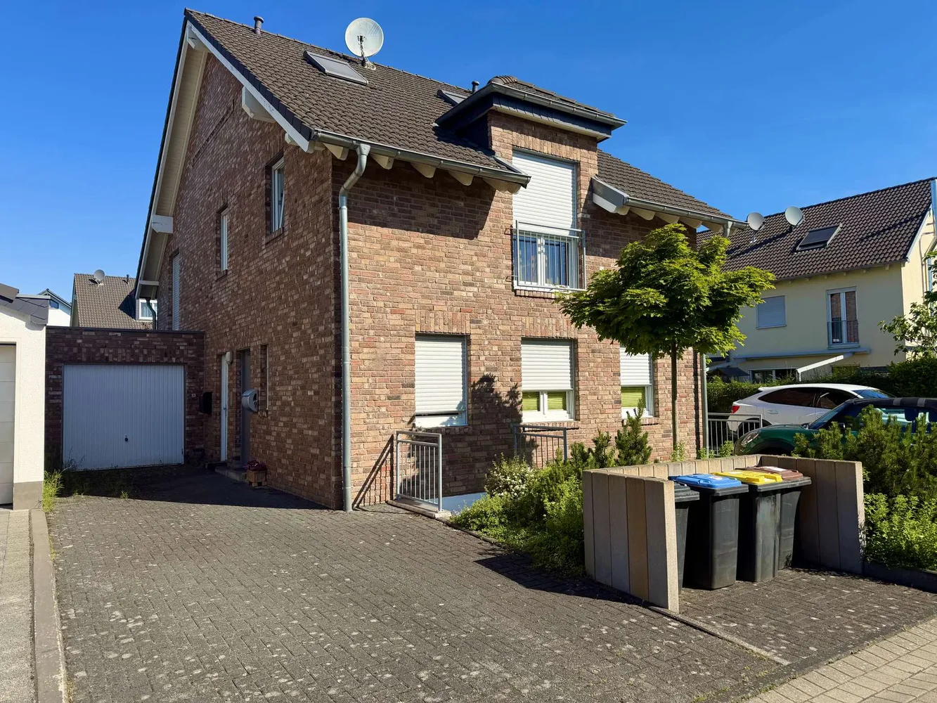 3 Zimmer Wohnung mit 107 m² in Köln – Bild 1