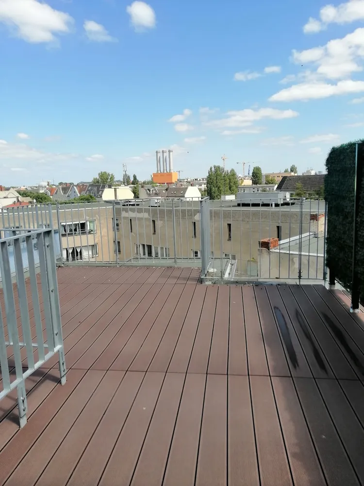 2 Zimmer Wohnung mit 71 m² in Berlin – Bild 1
