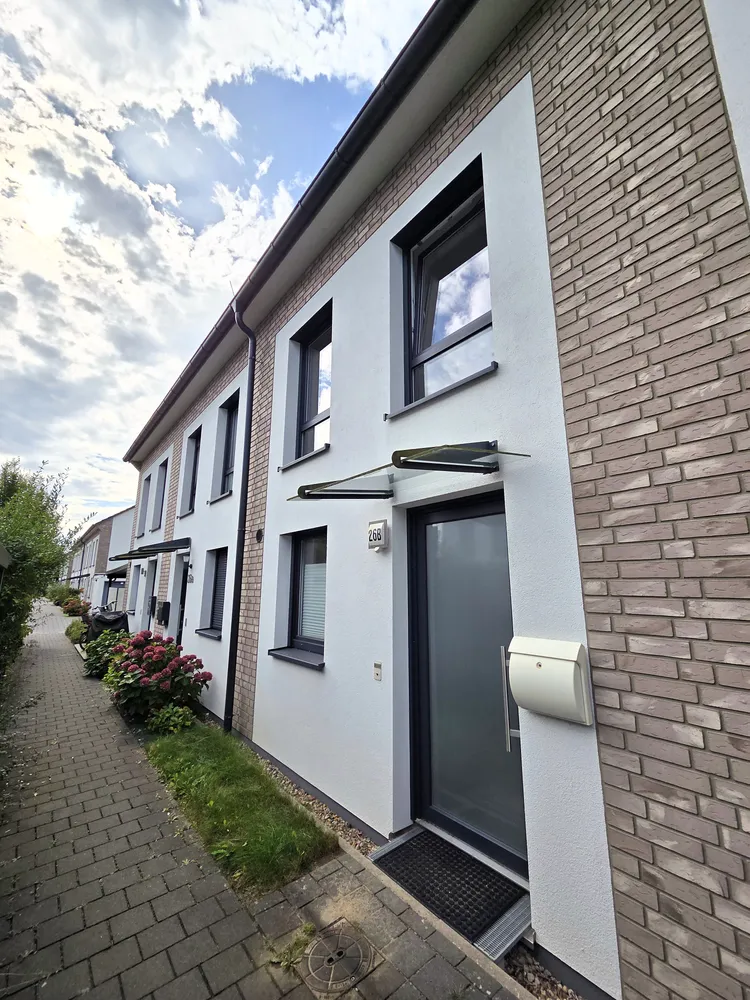 5 Zimmer Haus mit 141 m² in Wedel – Bild 2