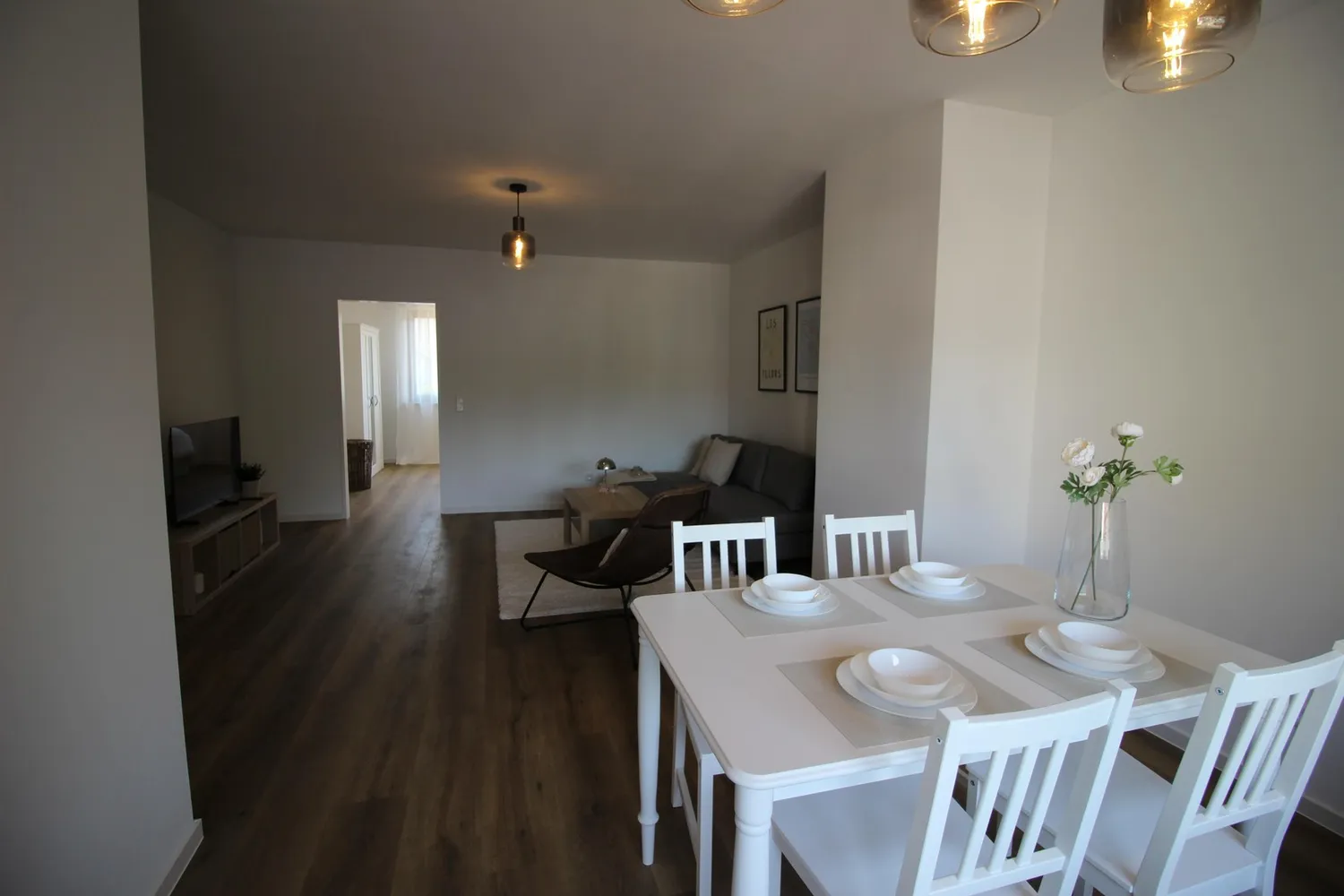 2 Zimmer Wohnung mit 62 m² in Köln – Bild 2