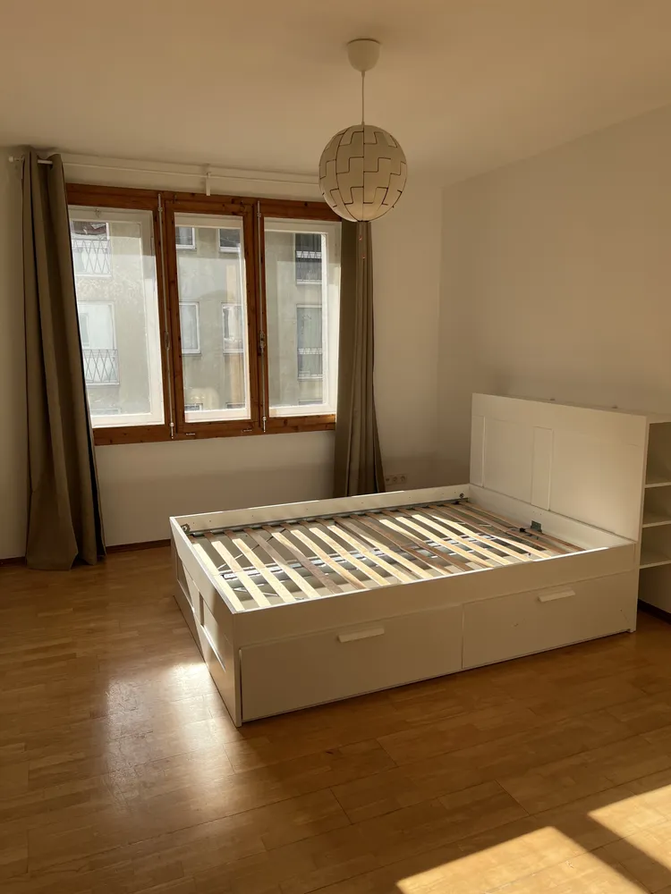 2 Zimmer Wohnung mit 64 m² in Düsseldorf – Bild 1