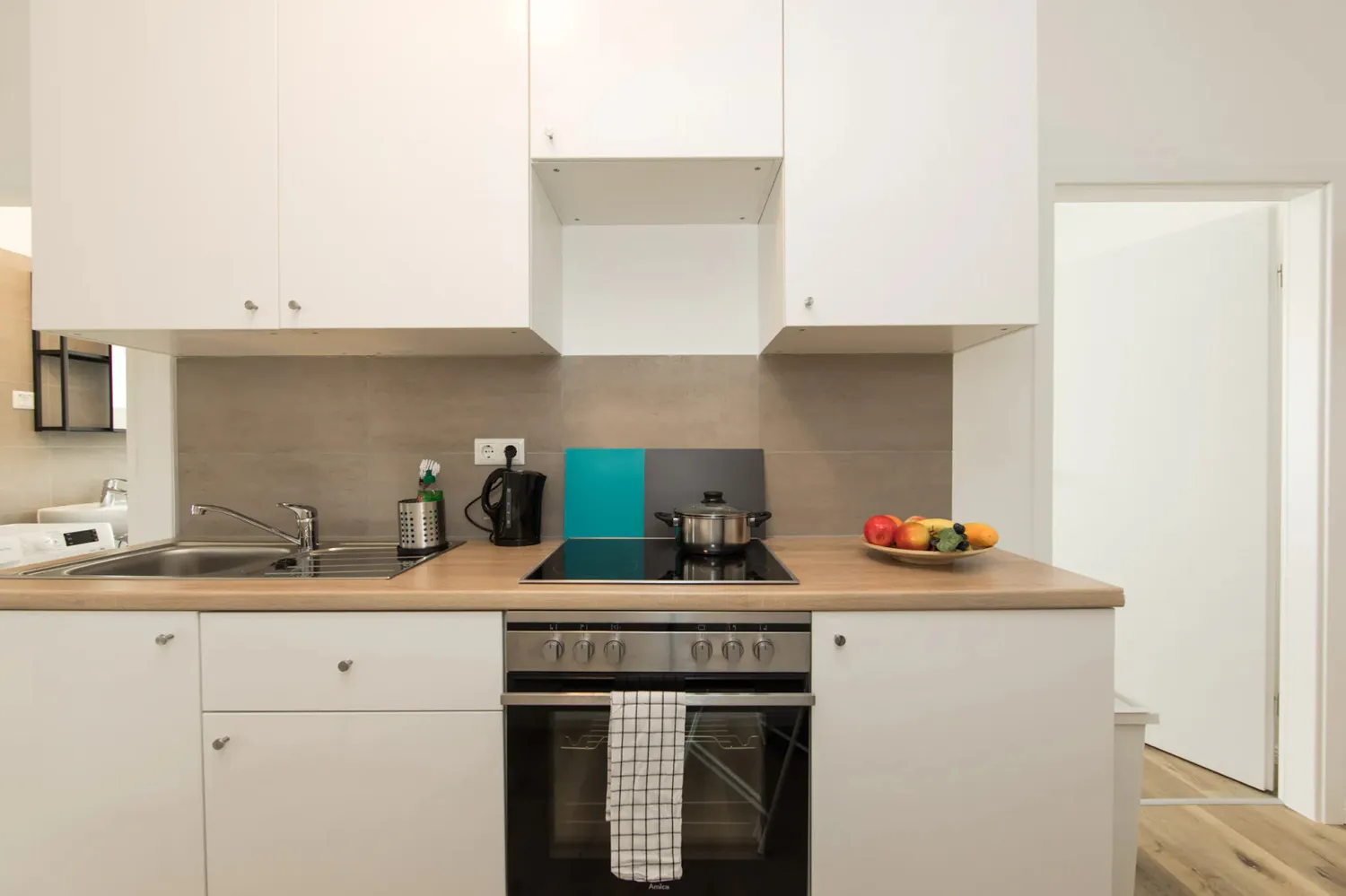 Shared room with 8 m² in Berlin – Photo 4