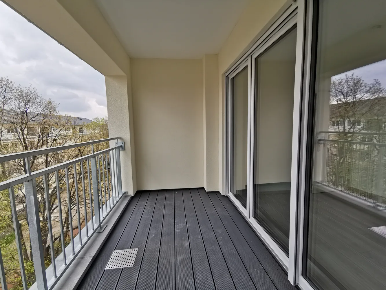 2 room apartment with 63 m² in Berlin – Photo 4