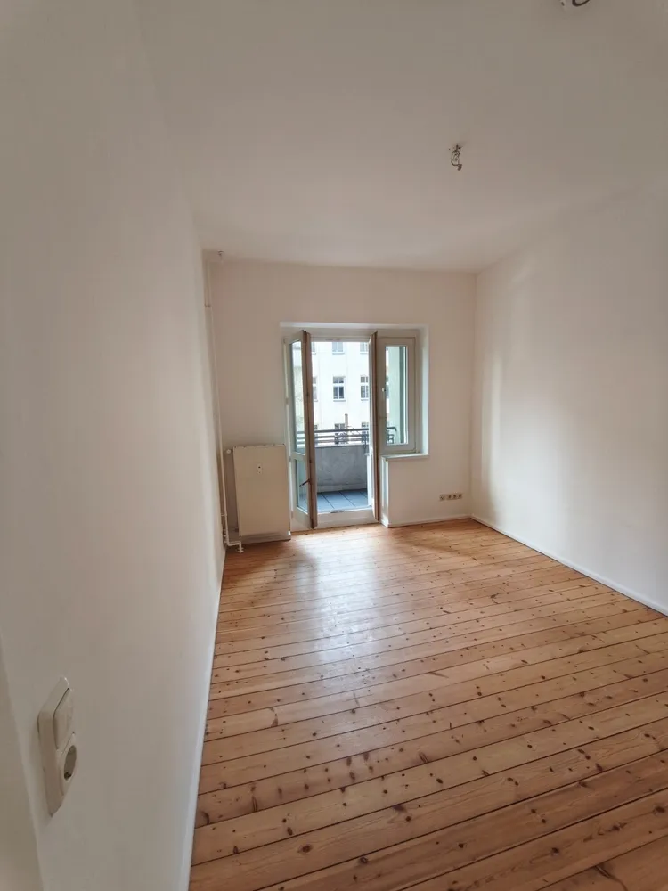 2 room apartment with 55 m² in Berlin – Photo 2