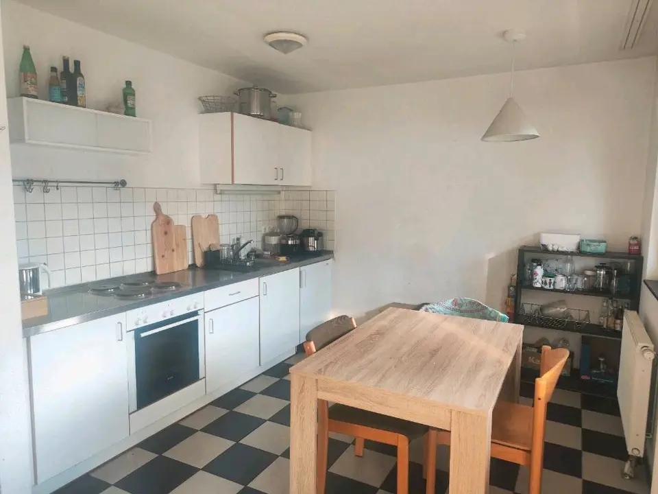 2 Zimmer Wohnung mit 16 m² in Köln – Bild 8
