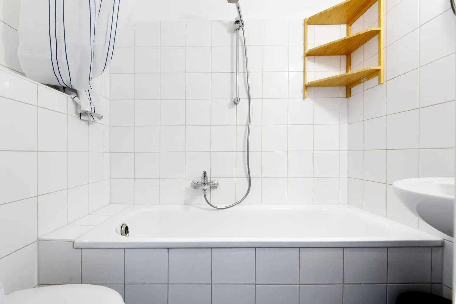 Shared room with 12 m² in Berlin – Photo 5