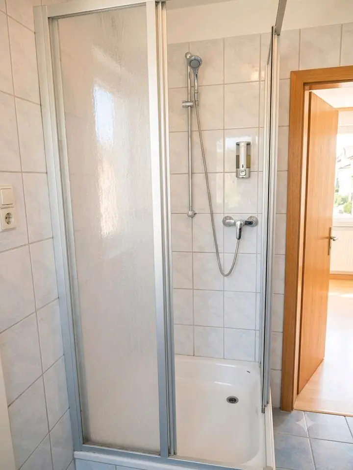 Shared room with 20 m² in Stuttgart – Photo 5