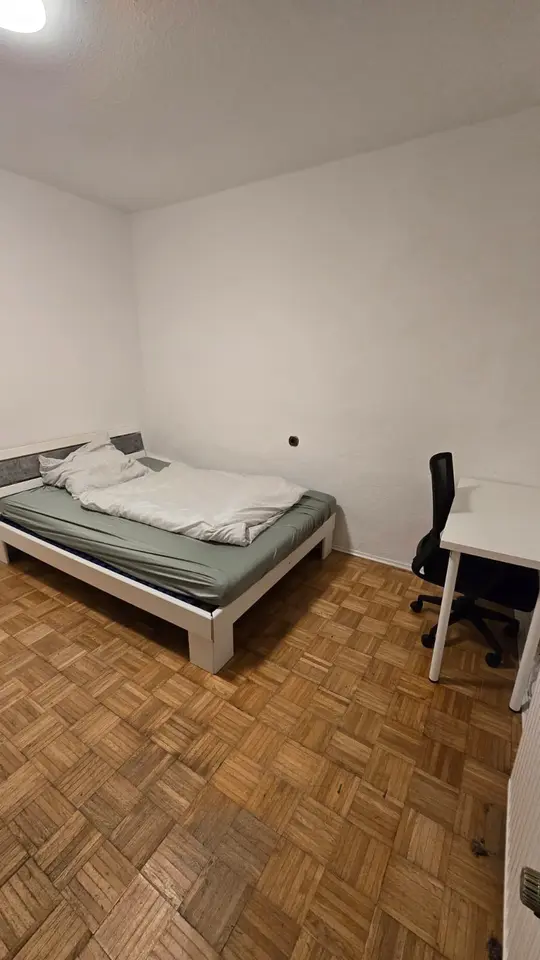 WG-Zimmer mit 150 m² in Velbert – Bild 2