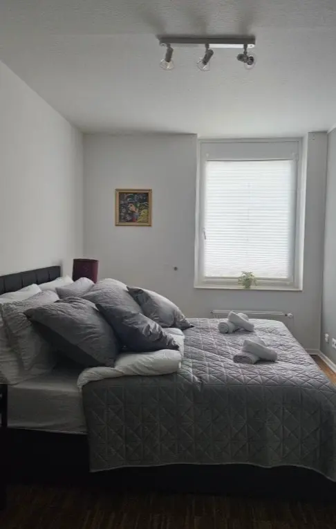 3 Zimmer Wohnung mit 79 m² in Hannover – Bild 2