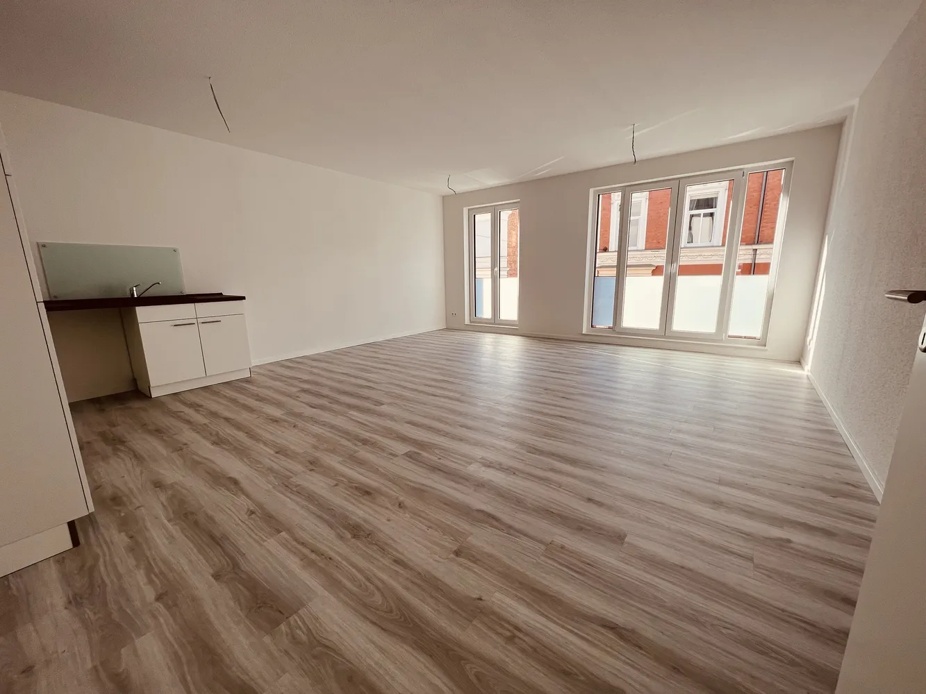 3 Zimmer Wohnung mit 81 m² in Schwerin – Bild 1