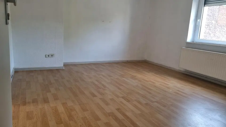 2 Zimmer Wohnung mit 40 m² in Grevenbroich – Bild 1