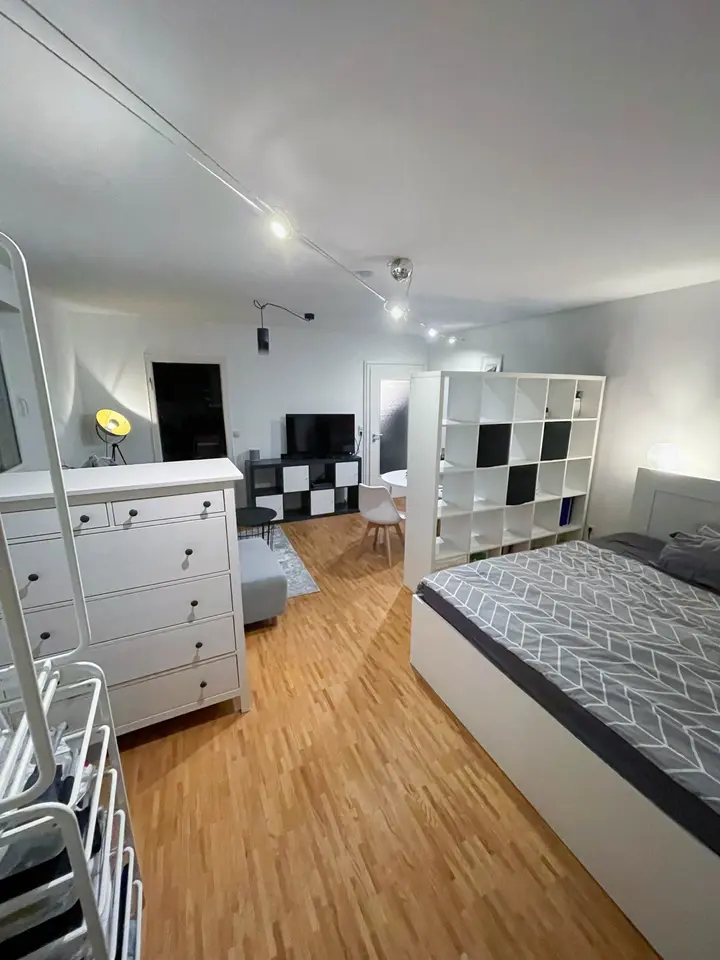 Studio mit 38 m² in Stuttgart – Bild 2