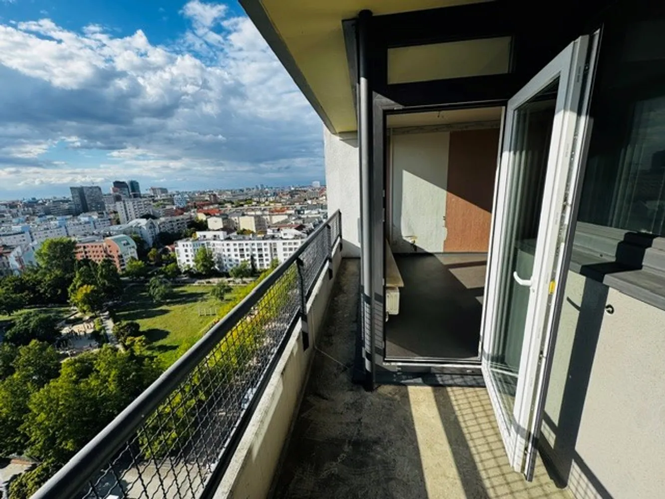 2 Zimmer Wohnung mit 60 m² in Berlin – Bild 4