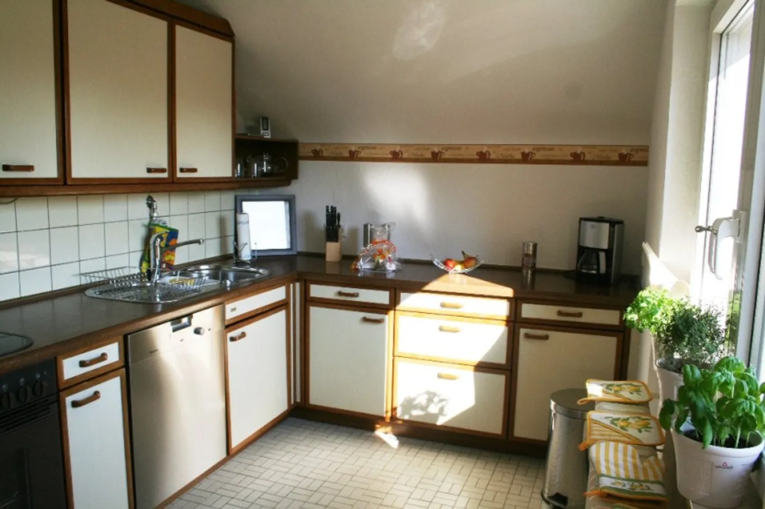 4 Zimmer Wohnung mit 95 m² in Karlsruhe – Bild 5
