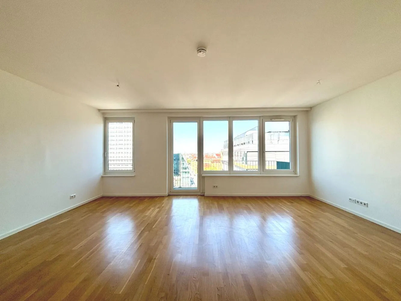 2 Zimmer Wohnung mit 76 m² in Berlin – Bild 4