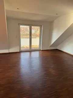4 Zimmer Wohnung mit 100 m² in Regensburg – Bild 1