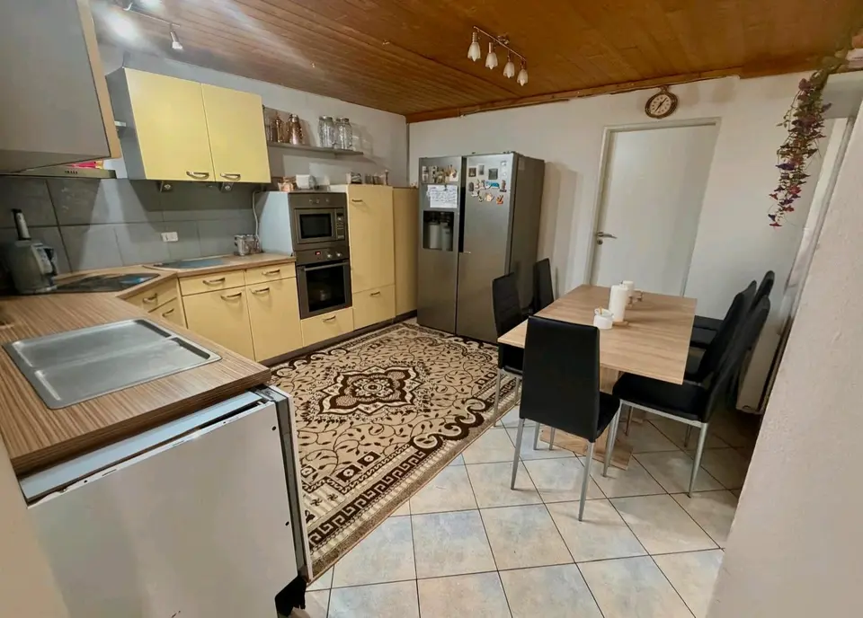 6 Zimmer Wohnung mit 121 m² in Bremerhaven – Bild 3