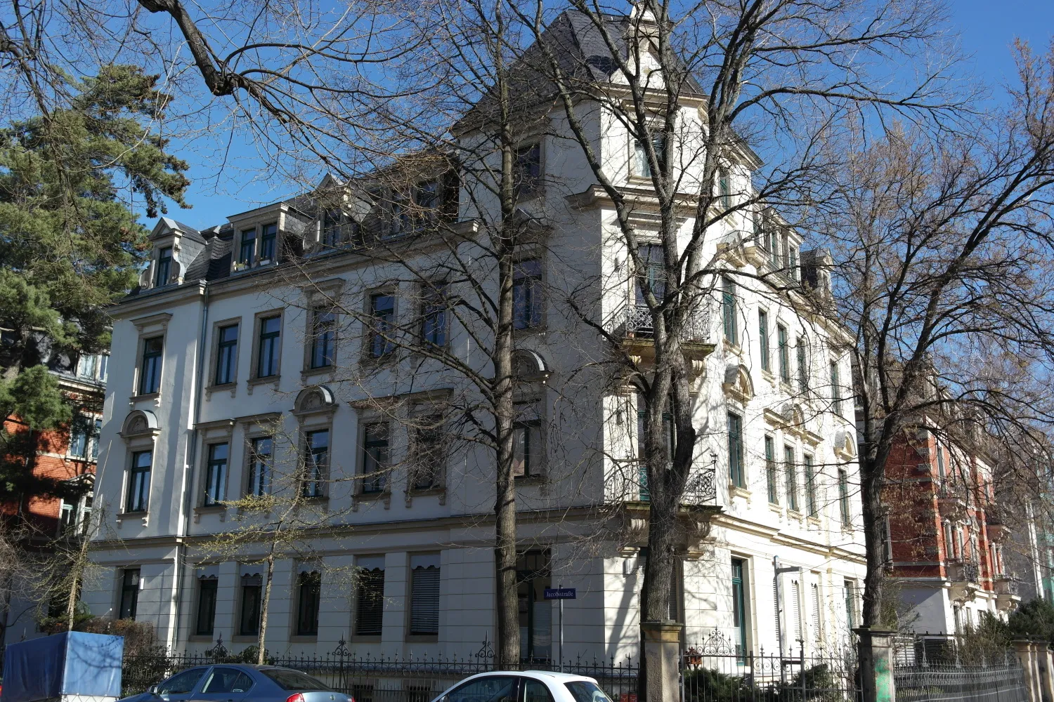 2 Zimmer Wohnung mit 63 m² in Dresden – Bild 1