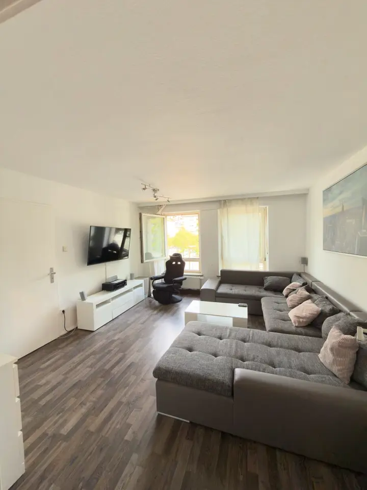 WG-Zimmer mit 106 m² in Nürnberg – Bild 1