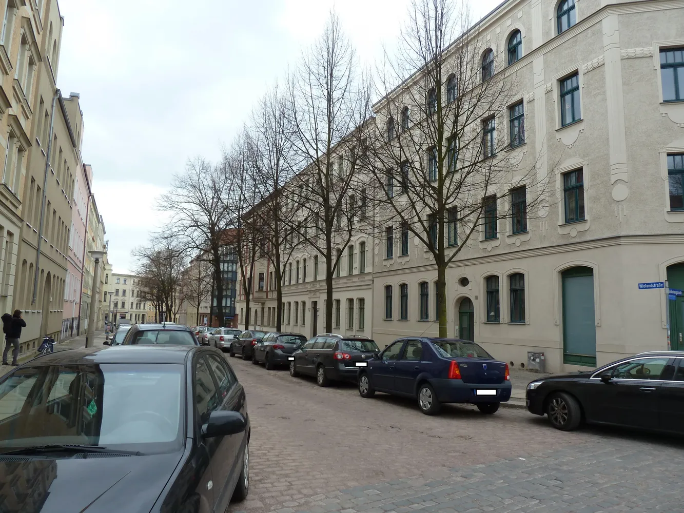 2 Zimmer Wohnung mit 42 m² in Halle (Saale) – Bild 2