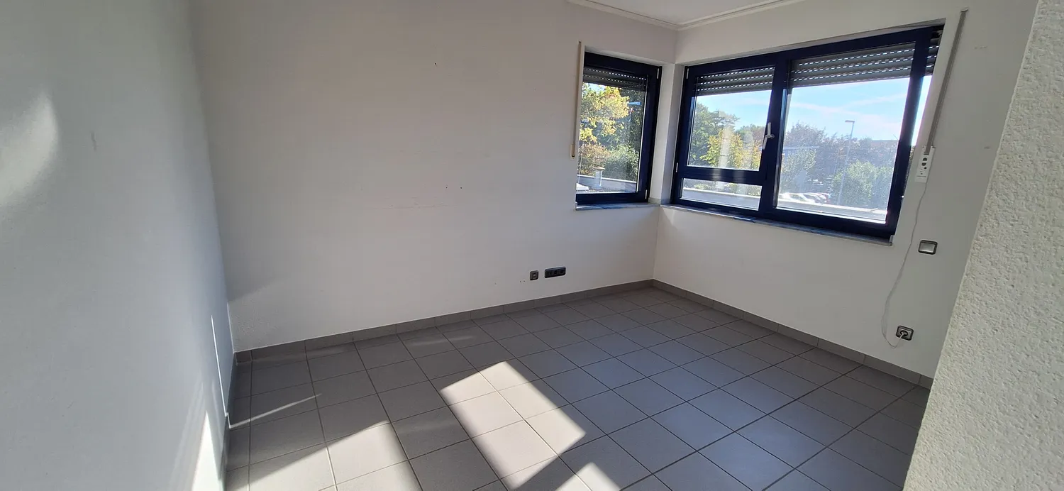 3 Zimmer Wohnung mit 72 m² in Mönchengladbach – Bild 4