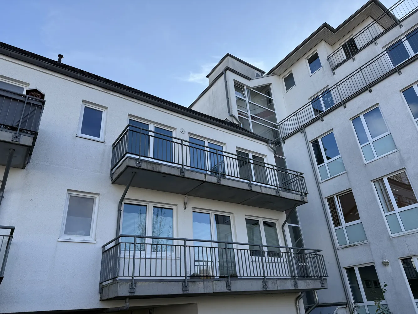 2 Zimmer Wohnung mit 60 m² in Pinneberg – Bild 2