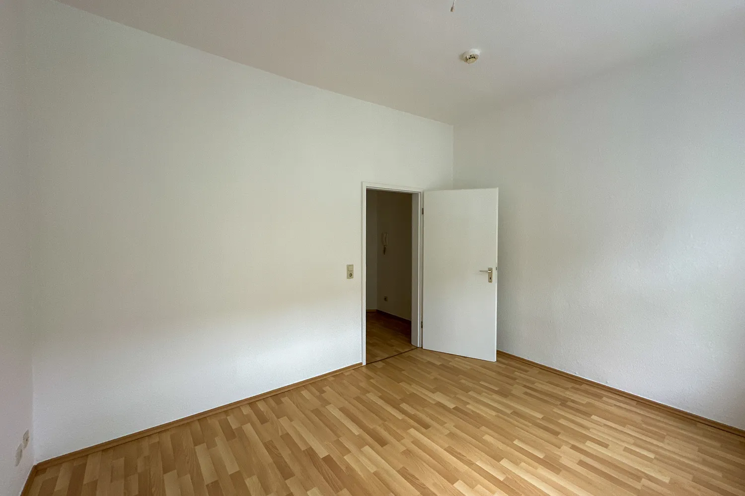 2 room apartment with 49 m² in Magdeburg – Photo 3