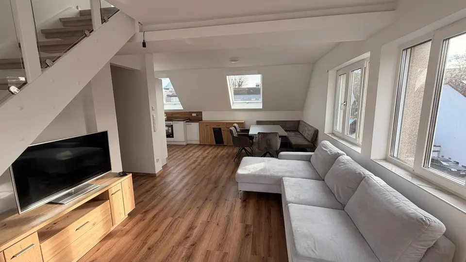 3 Zimmer Wohnung mit 180 m² in Erkrath – Bild 1
