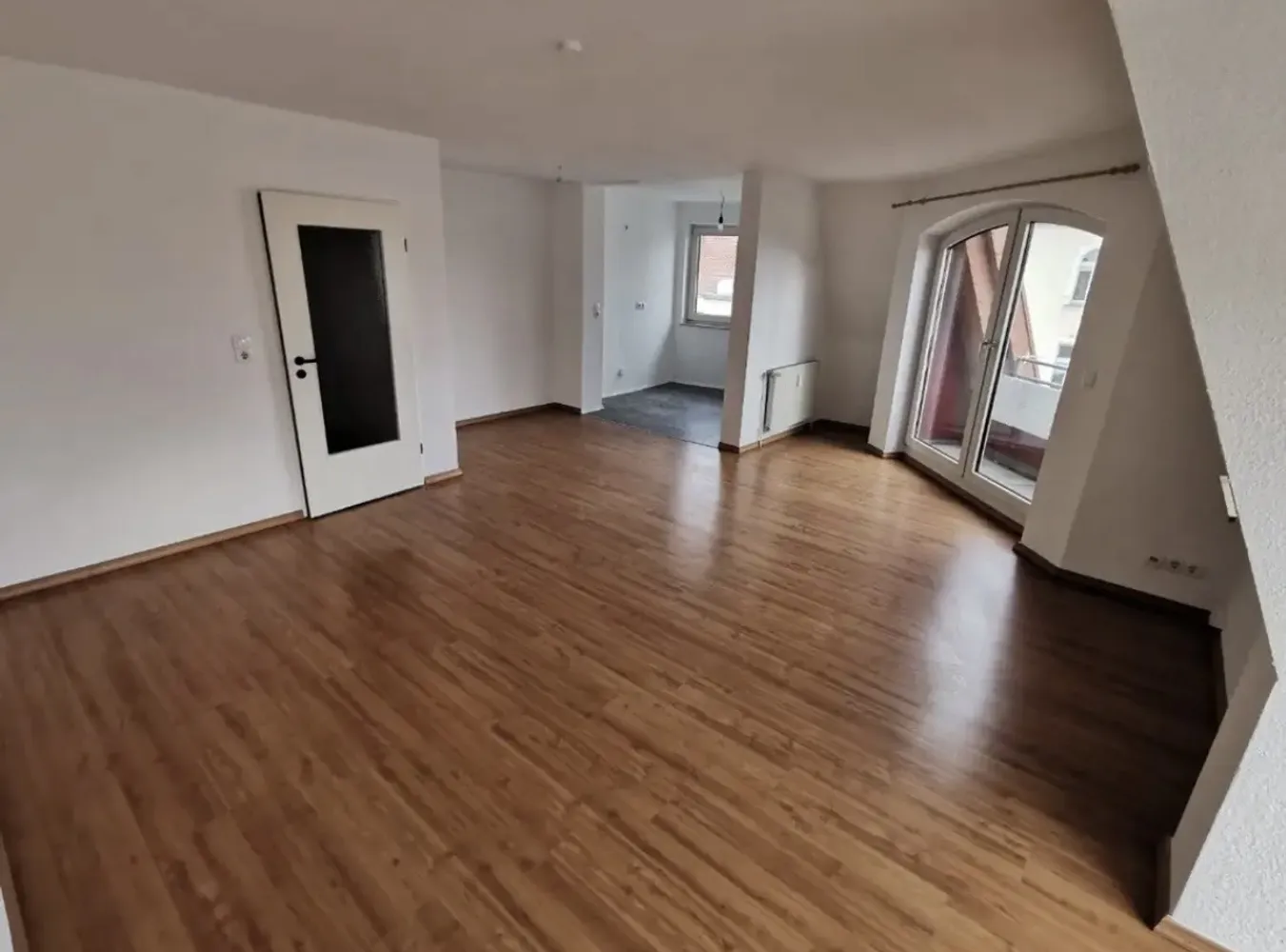 5 Zimmer Wohnung mit 105 m² in Magdeburg – Bild 7