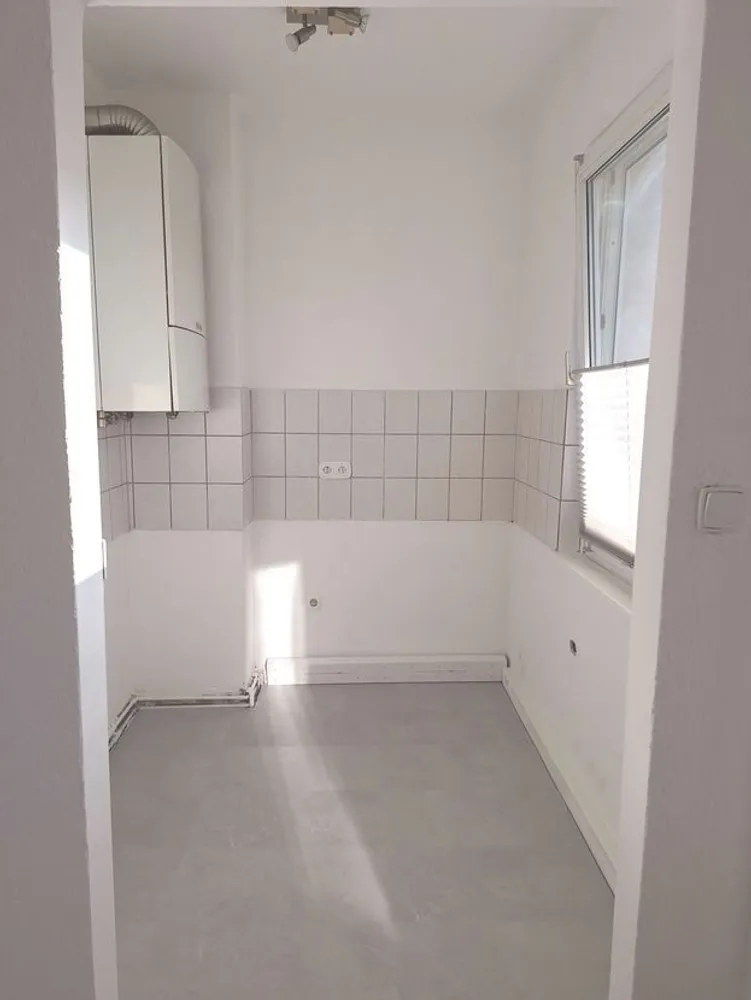 2 Zimmer Wohnung mit 38 m² in Köln – Bild 4