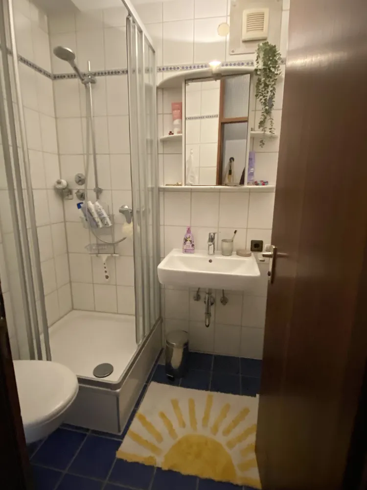 1 room apartment with 28 m² in Stuttgart – Photo 7