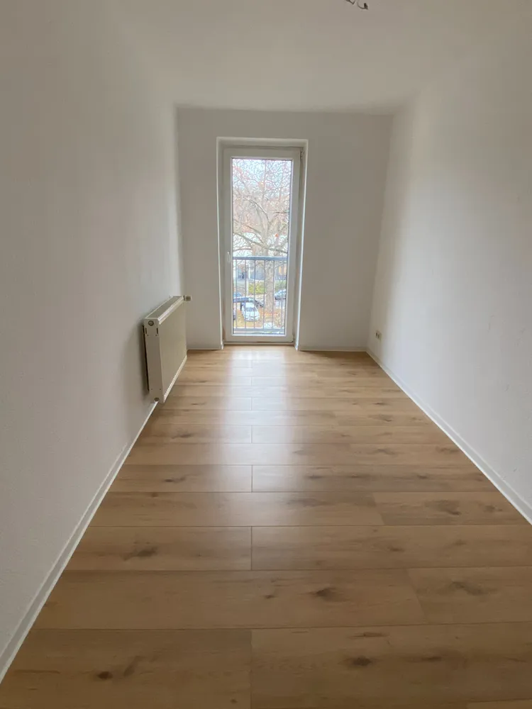 2 Zimmer Wohnung mit 60 m² in Halle (Saale) – Bild 4