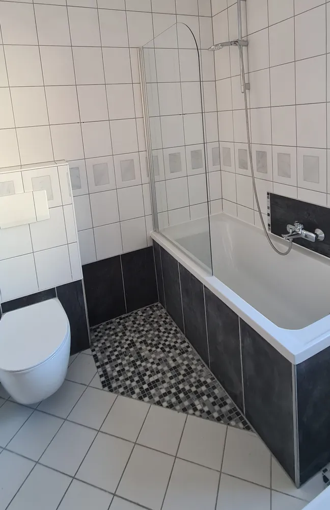 3 Zimmer Wohnung mit 90 m² in Homburg – Bild 1