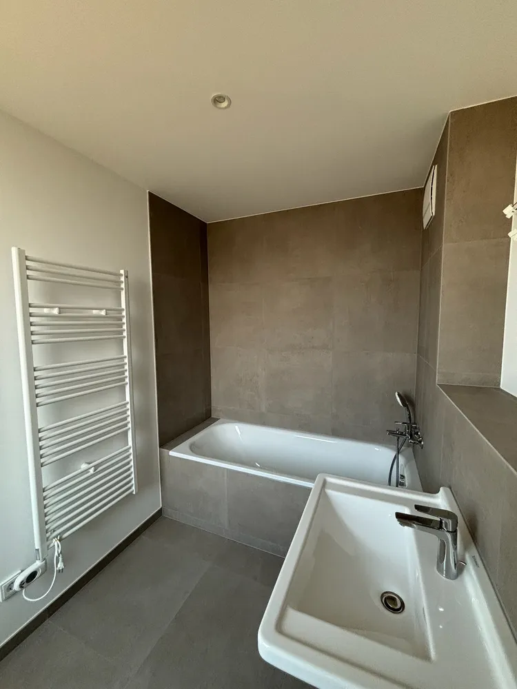 3 Zimmer Wohnung mit 97 m² in Hannover – Bild 6