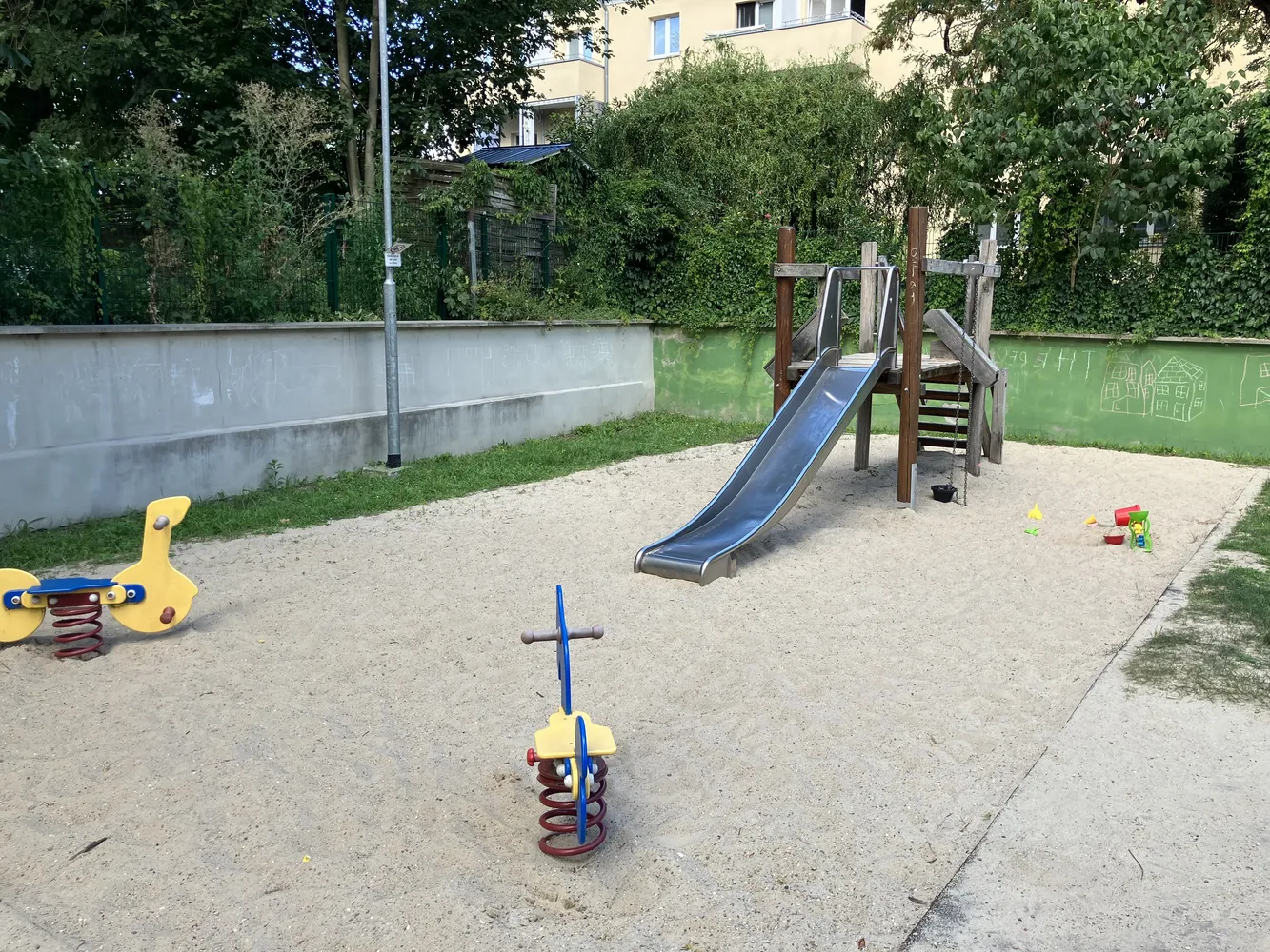 5 Zimmer Wohnung mit 151 m² in Berlin – Bild 11