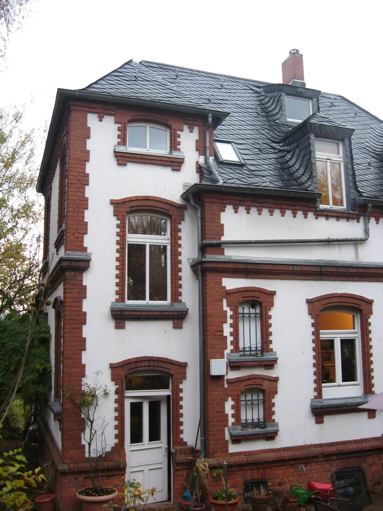 7 Zimmer Haus mit 200 m² in Wiesbaden – Bild 4