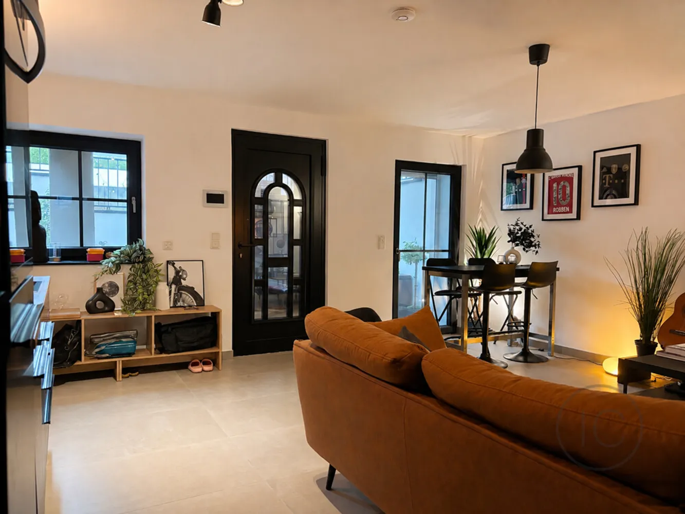 2 Zimmer Wohnung mit 59 m² in Köln – Bild 2