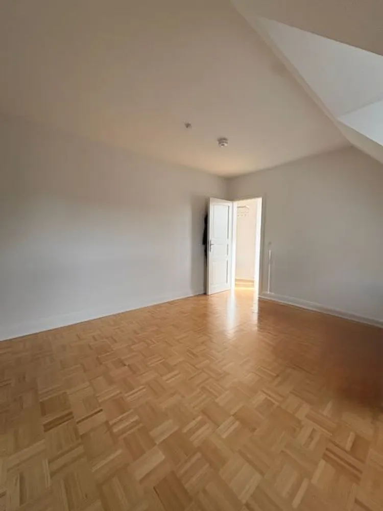 2 Zimmer Wohnung mit 64 m² in Hamburg – Bild 8