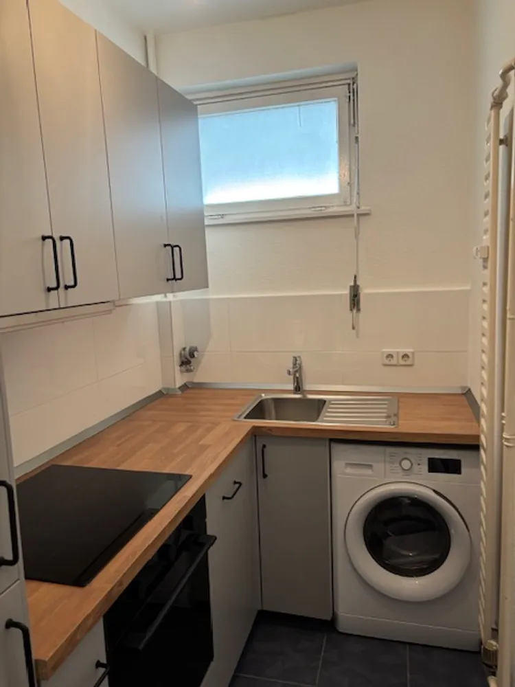 1 room apartment with 38 m² in Berlin – Photo 10