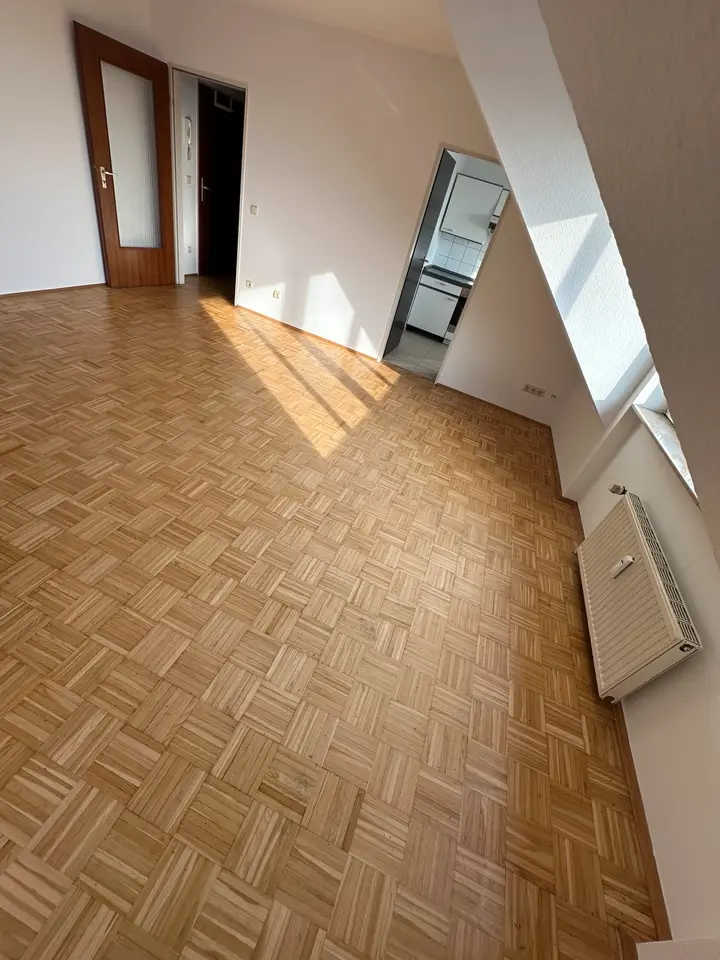 3 Zimmer Wohnung mit 48 m² in Düsseldorf – Bild 2