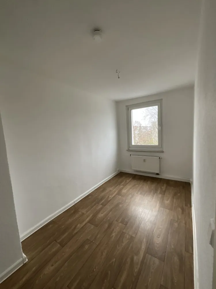 3 Zimmer Wohnung mit 58 m² in Dessau-Roßlau – Bild 2