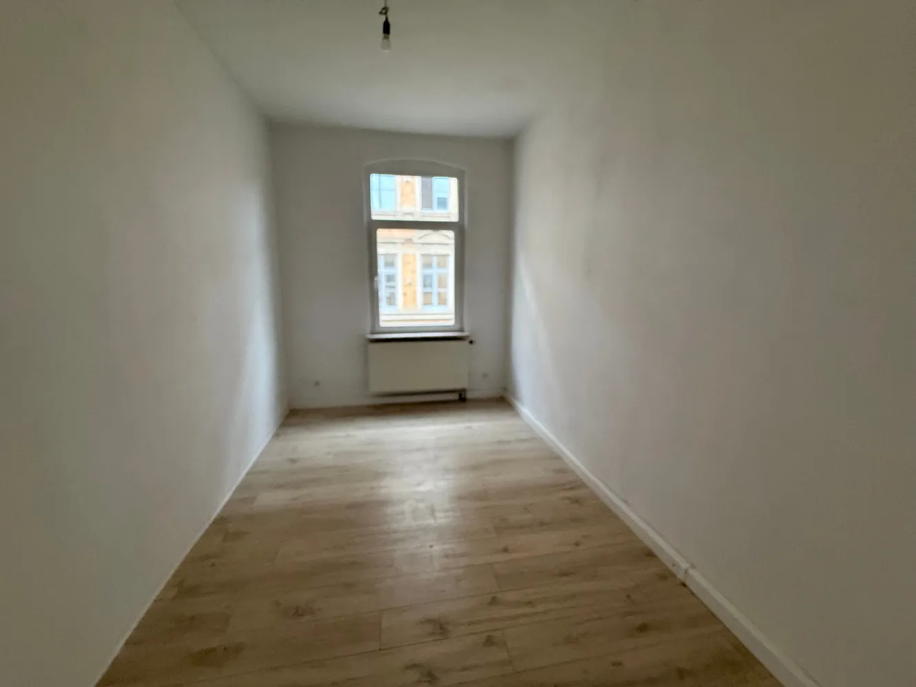 5 Zimmer Wohnung mit 117 m² in Greiz – Bild 12