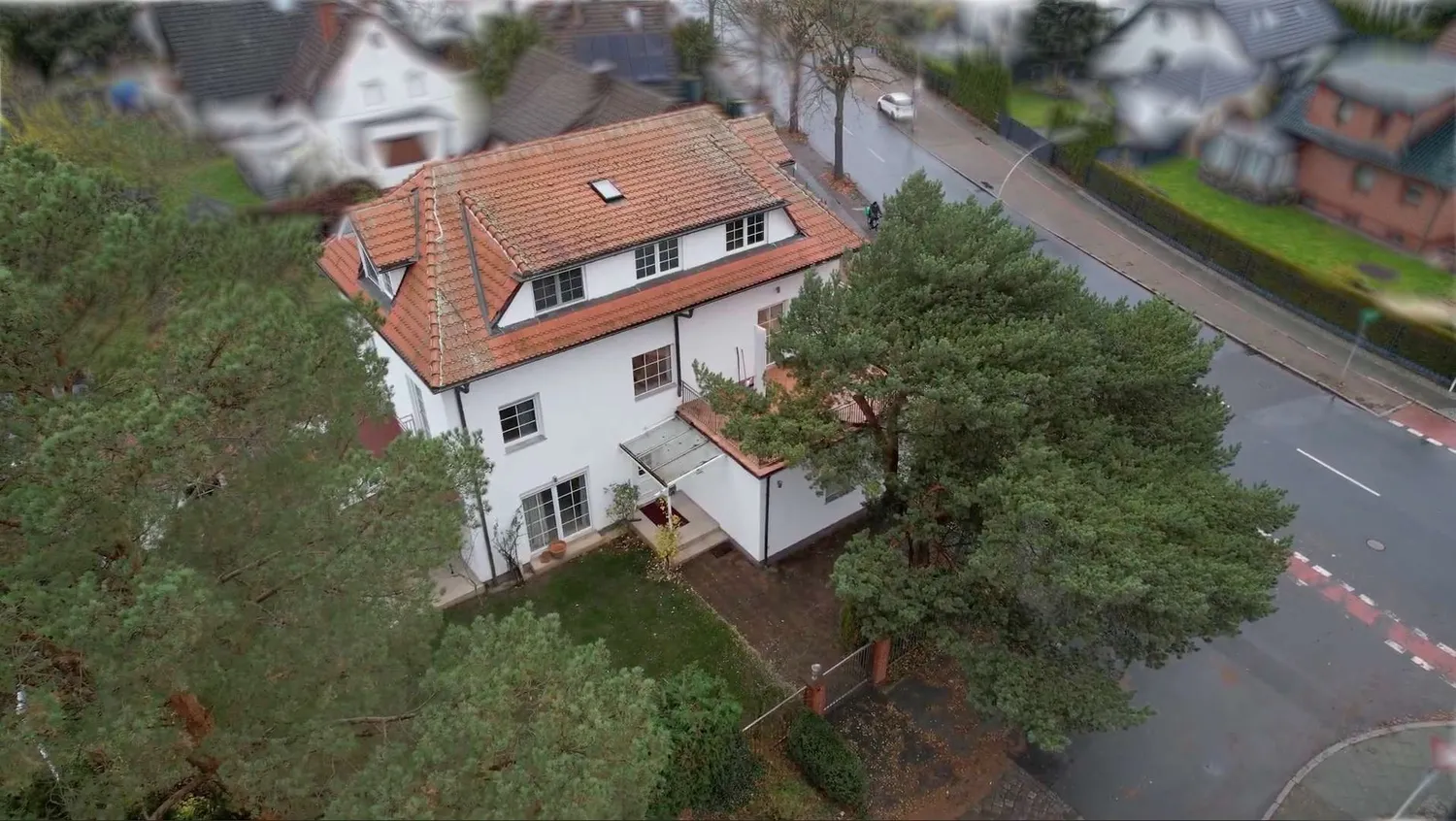 12 Zimmer Haus mit 302 m² in Berlin – Bild 9